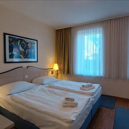 Seerosen By Rujana * Binz