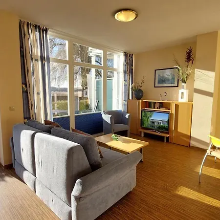 Villa Seerosen, Whg 5 * בינץ
